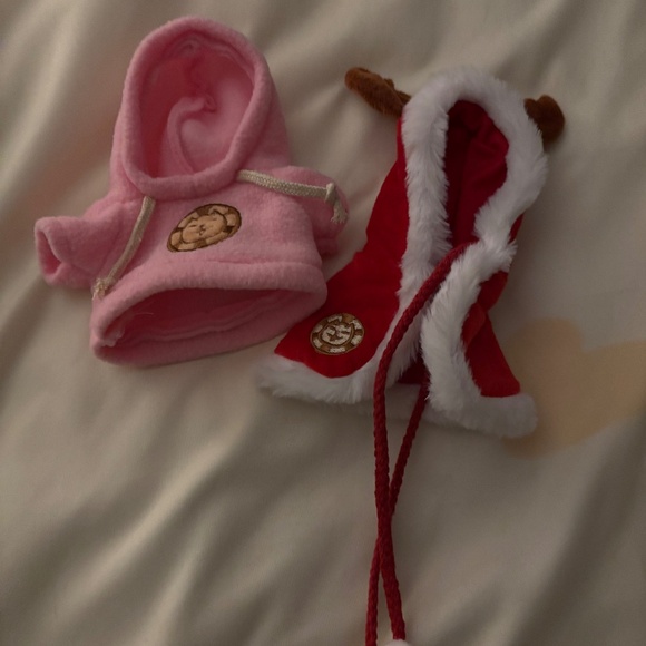 Eilik Robot Clothing - Picture 1 of 2